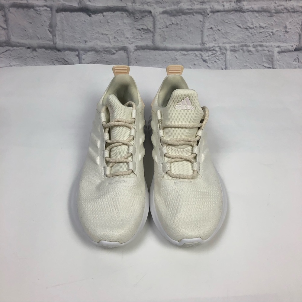 Adidas Running Shoe, Comfortable Sneakers To Wear At The Gym & Running Errands